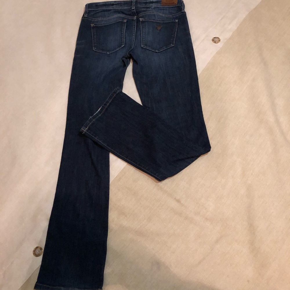 Guess - Picture 2 of 3
